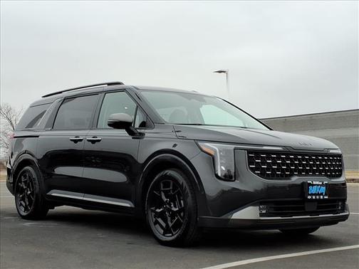 2025 Kia Carnival SX