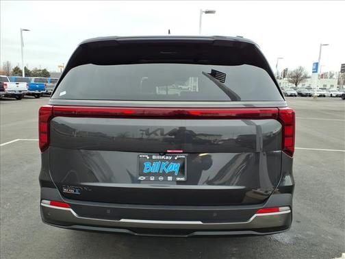 2025 Kia Carnival SX