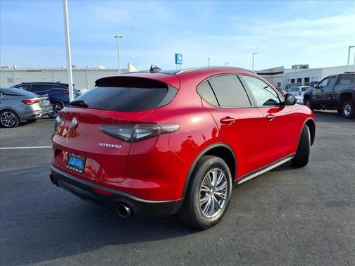 2024 Alfa Romeo Stelvio Base