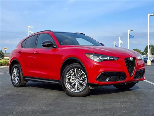 2024 Alfa Romeo Stelvio Base