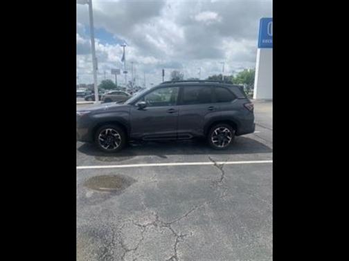 Magnetite Gray Metallic 2025 Subaru Forester Hybrid Limited