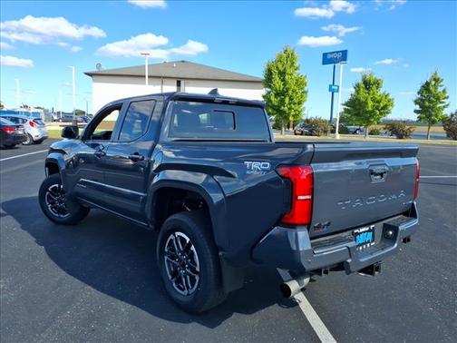 2024 Toyota Tacoma Hybrid TRD