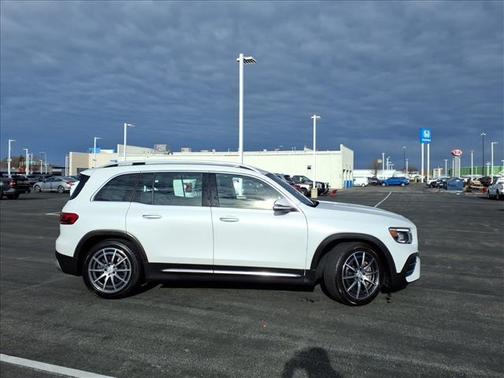 2022 Mercedes-Benz AMG GLB 35 Base