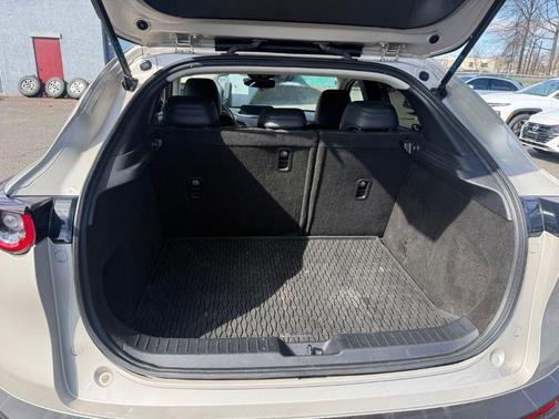 Platinum Quartz Metallic 2022 Mazda CX-30 2.5 S Select Package