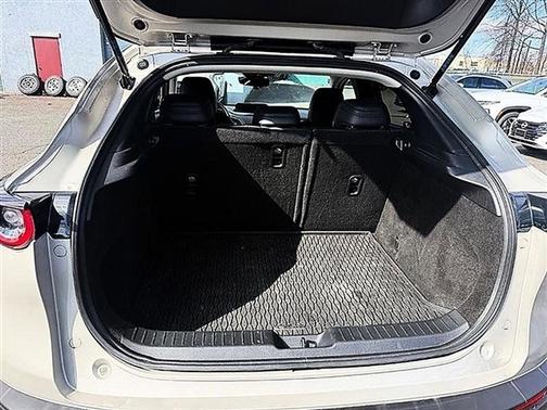 Platinum Quartz Metallic 2022 Mazda CX-30 2.5 S Select Package