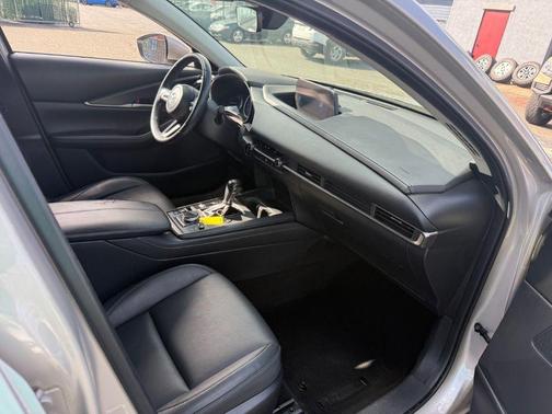 Platinum Quartz Metallic 2022 Mazda CX-30 2.5 S Select Package