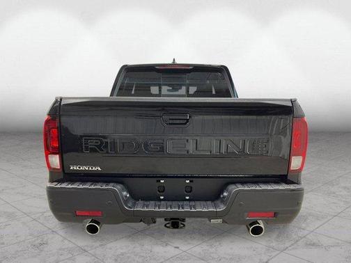 Crystal Black Pearl 2026 Honda Ridgeline Black Edition