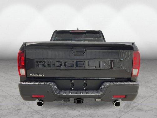 Crystal Black Pearl 2026 Honda Ridgeline Black Edition