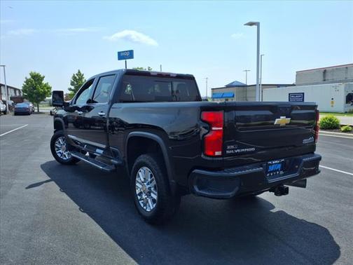 2024 Chevrolet Silverado 3500 High Country
