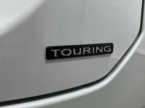 Platinum White Pearl 2026 Honda Pilot Touring S