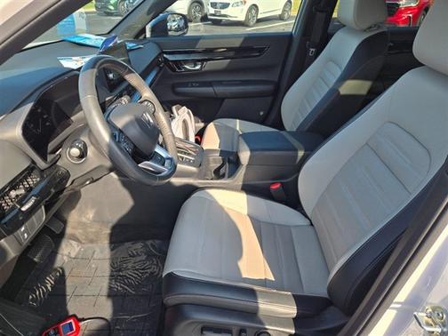 White 2024 Honda CR-V Hybrid Sport Touring