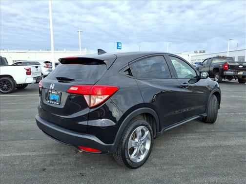 2017 Honda HR-V LX