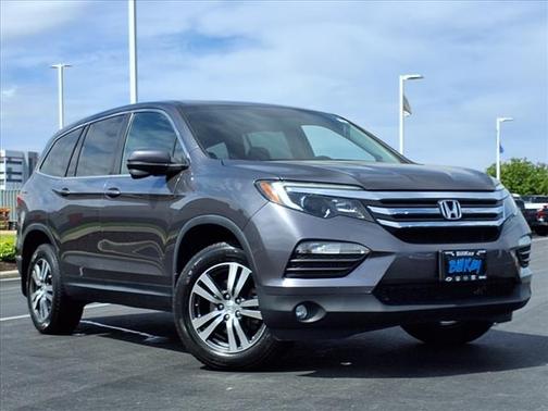 2017 Honda Pilot EX-L w/ Navigation