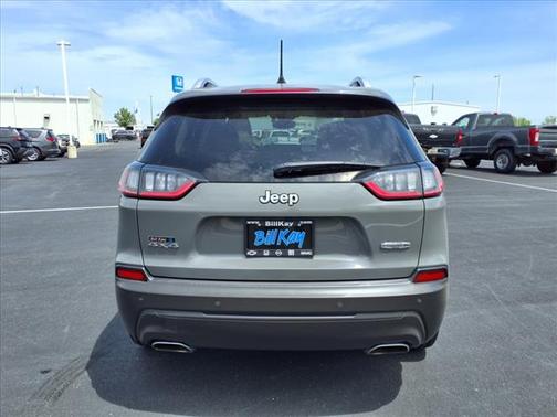 2021 Jeep Cherokee Latitude Lux