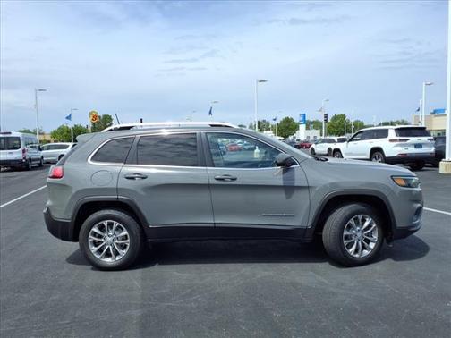 2021 Jeep Cherokee Latitude Lux