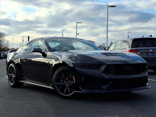 2025 Ford Mustang Dark Horse