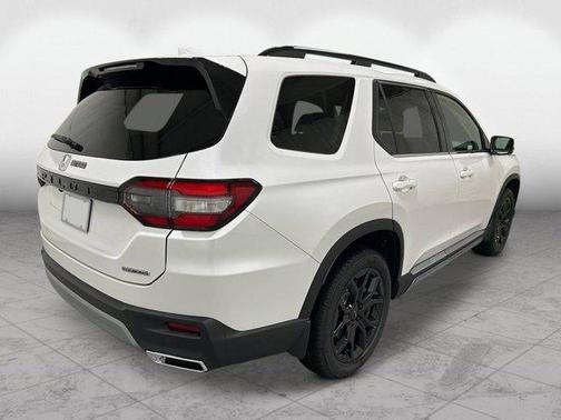 2025 Honda Pilot Touring+