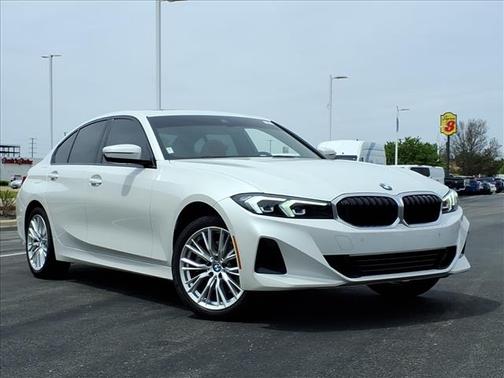 Mineral White Metallic 2023 BMW 330 i xDrive