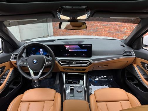 Mineral White Metallic 2023 BMW 330 i xDrive