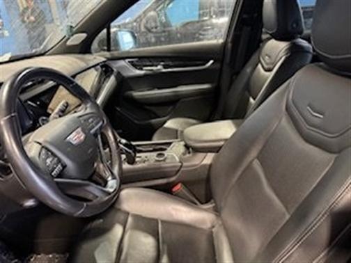 2022 Cadillac XT6 Premium Luxury AWD