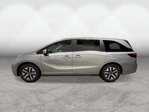 Solar Silver Metallic 2027 Honda Odyssey EX-L