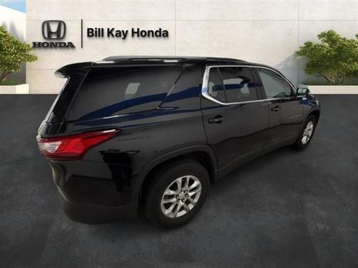 2021 Chevrolet Traverse LT Cloth