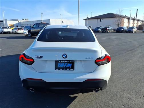 2023 BMW 230 i xDrive