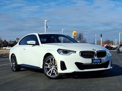 2023 BMW 230 i xDrive