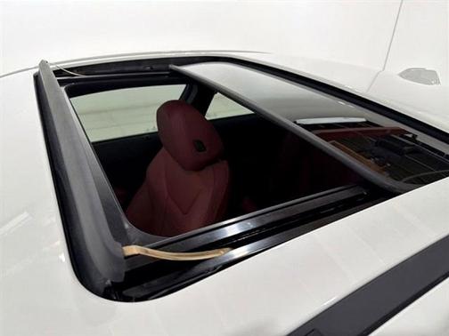 2023 BMW 230 i xDrive