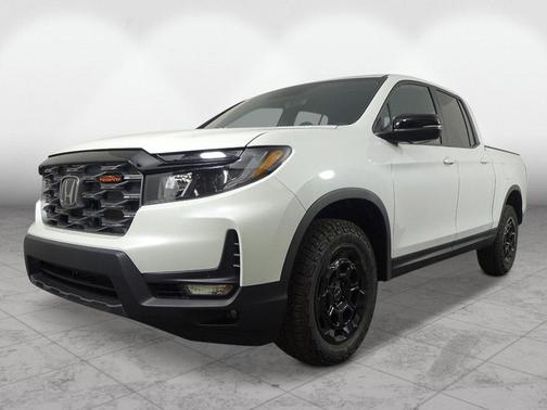 2025 Honda Ridgeline TrailSport+