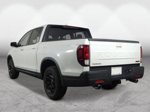 2025 Honda Ridgeline TrailSport+