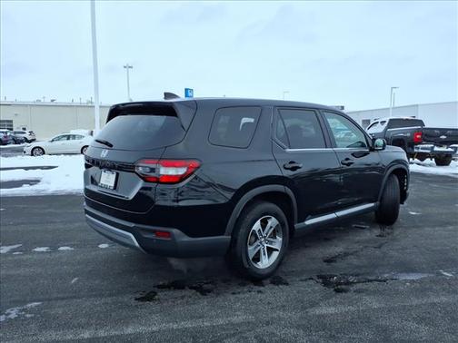 2023 Honda Pilot EX-L 7-Passenger