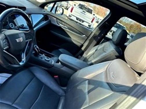 2023 Cadillac XT6 Premium Luxury AWD