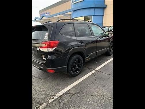 Crystal Black Silica 2023 Subaru Forester Wilderness
