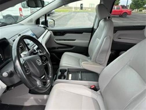 Gray 2018 Honda Odyssey Elite
