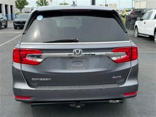 Gray 2018 Honda Odyssey Elite