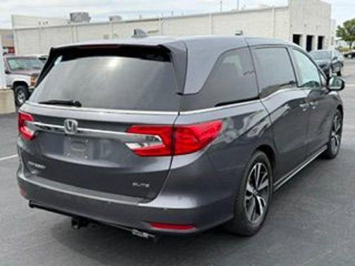 Gray 2018 Honda Odyssey Elite