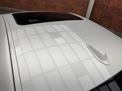 Mineral White Metallic 2024 BMW 430 i xDrive