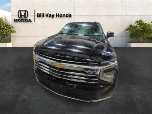 2025 Chevrolet Suburban LT