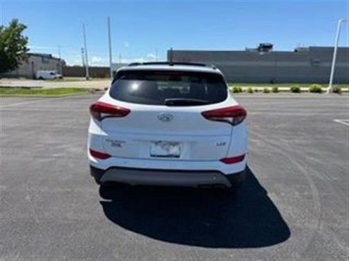 Dazzling White 2017 Hyundai TUCSON Night
