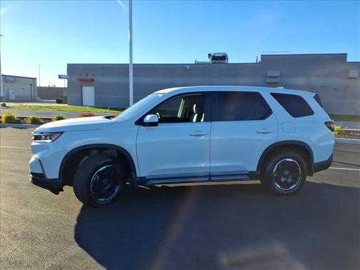 2025 Honda Pilot Sport