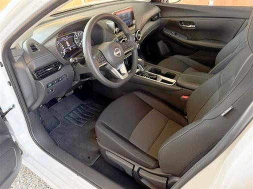Cloud White 2025 Nissan Sentra SV