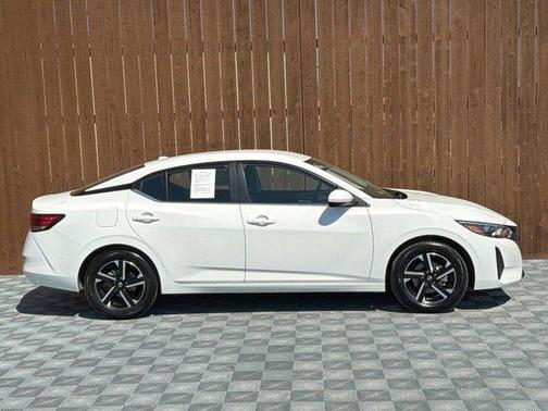 Cloud White 2025 Nissan Sentra SV