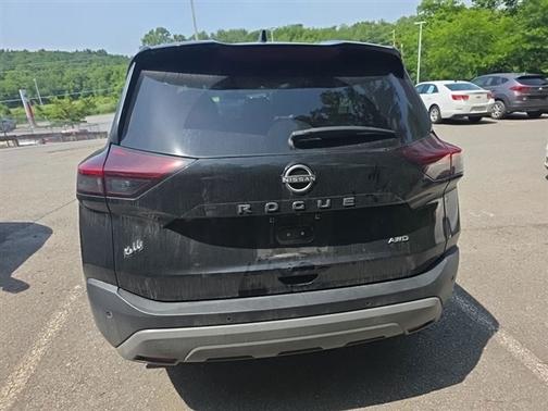 Black 2023 Nissan Rogue S