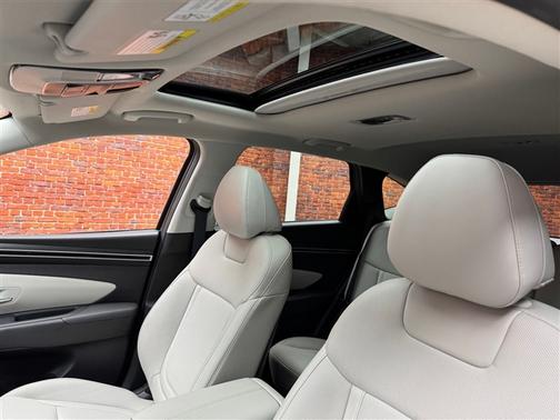 Amazon Gray 2023 Hyundai TUCSON SEL