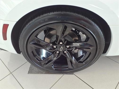 2023 Chevrolet Camaro 2LT