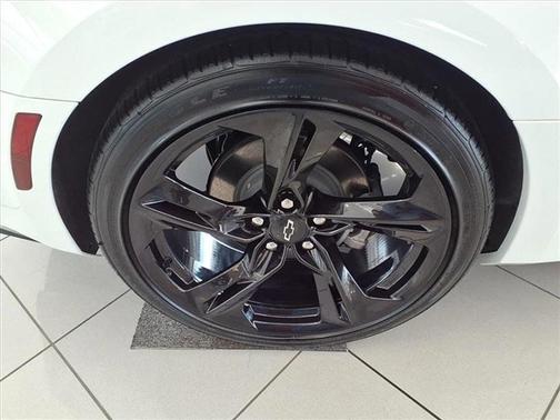 2023 Chevrolet Camaro 2LT