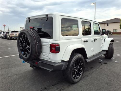 2022 Jeep Wrangler Unlimited 4xe Sahara