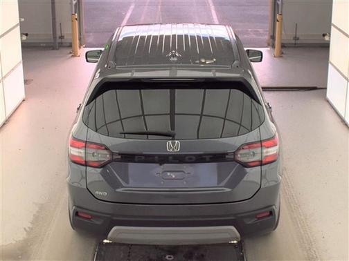 2023 Honda Pilot EX-L 8-Passenger