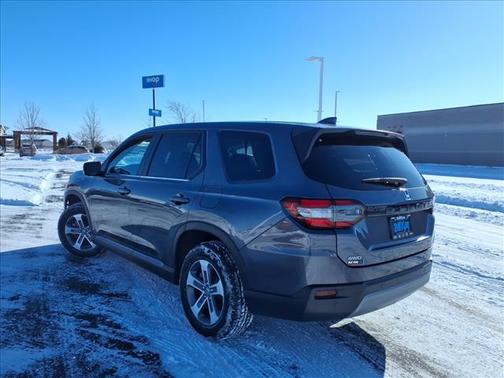 2023 Honda Pilot EX-L 8-Passenger